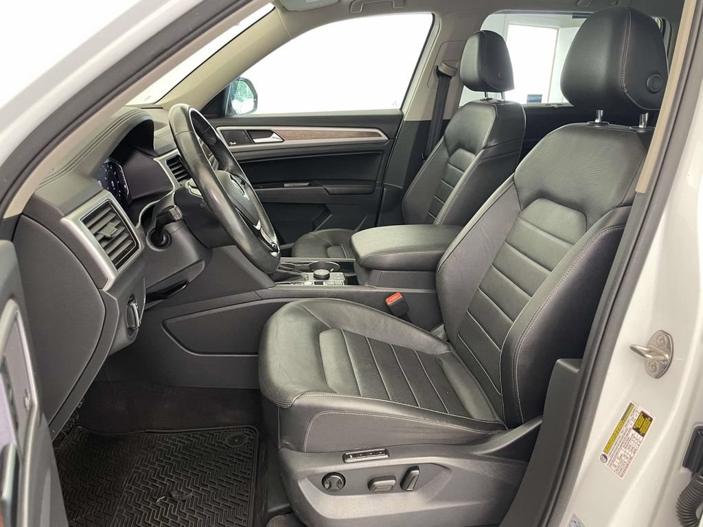 Used 2019 Volkswagen Atlas SEL Premium AWD/4WD image 5