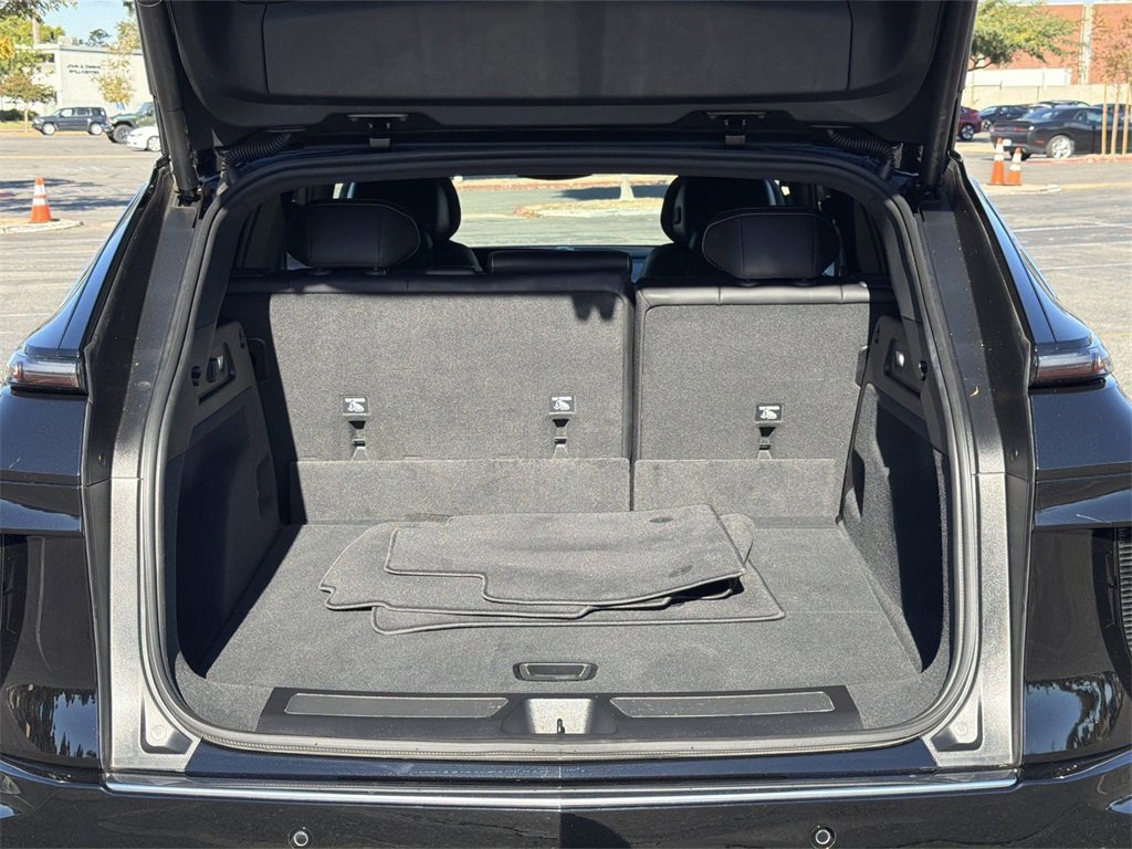 Used 2025 Cadillac Lyriq Luxury image 28