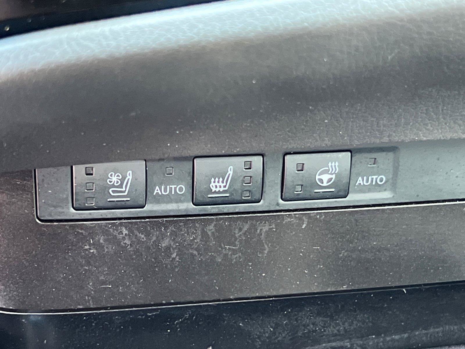 Certified 2024 Lexus ES 350 F Sport w/ Accessory Package (Z2) FWD image 31