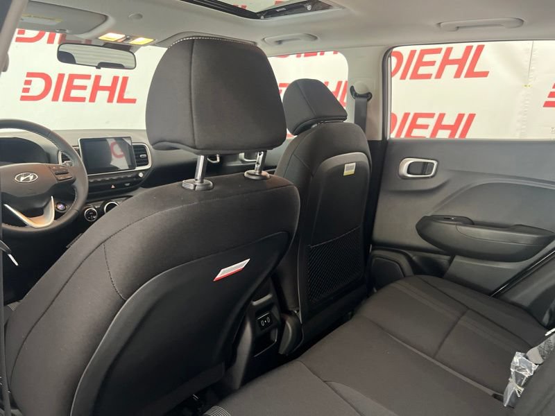 New 2026 Hyundai Venue SEL FWD image 14