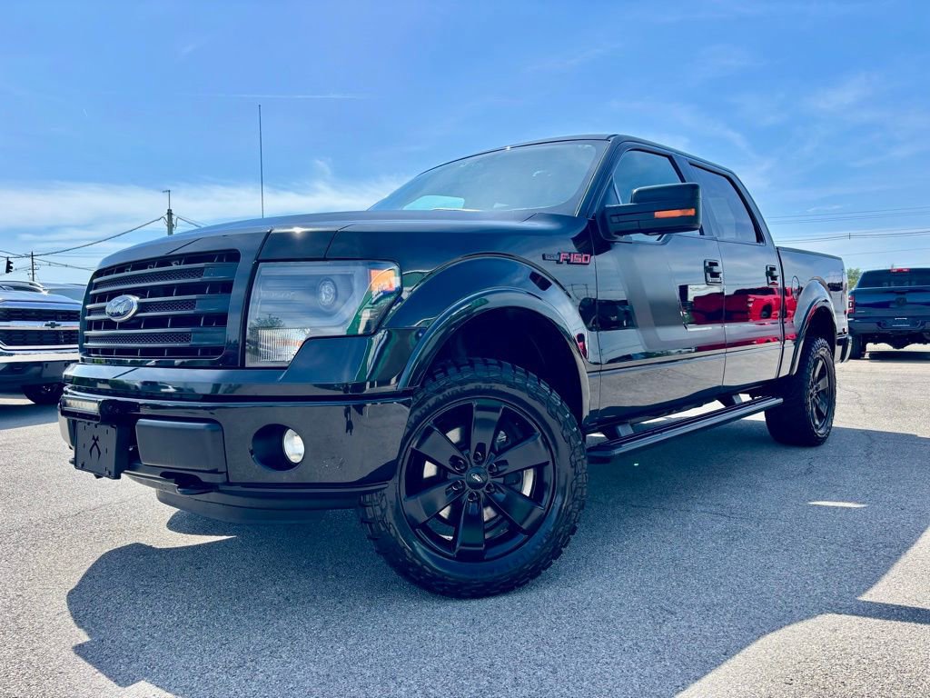 Used 2014 Ford F150 FX4 w/ Equipment Group 402A Luxury AWD/4WD image 2