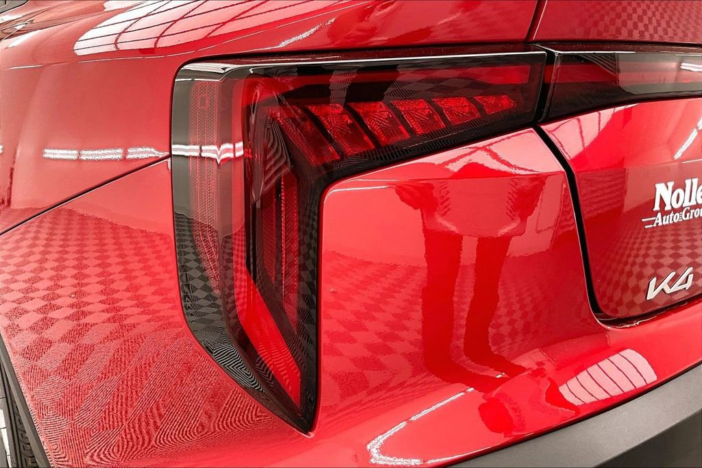 Used 2025 Kia K4 LXS image 30