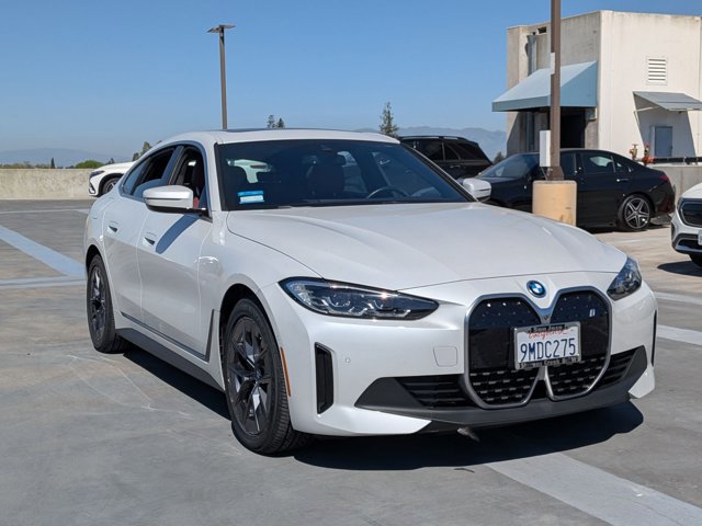 Used 2024 BMW i4 eDrive40 w/ Premium Package image 3