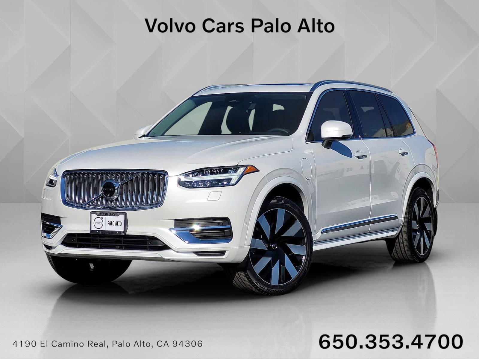 Certified 2025 Volvo XC90 T8 Plus w/ Protection Package Premier AWD/4WD image 1