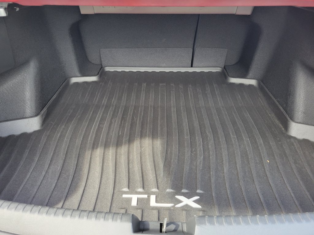 Used 2023 Acura TLX w/ Technology Package FWD image 8