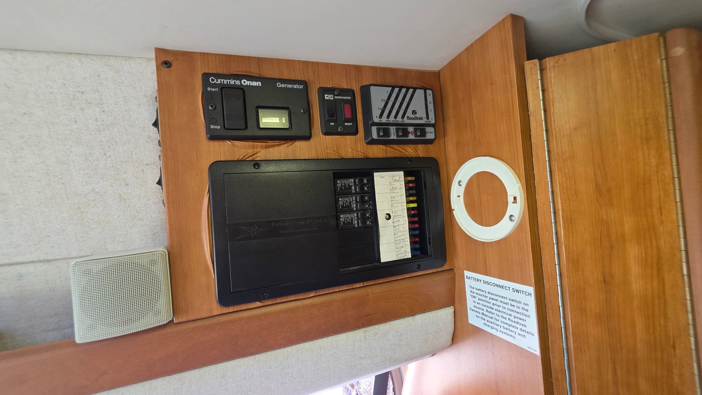 Used 2012 Chevrolet Express 2500 w/ Power Package image 32