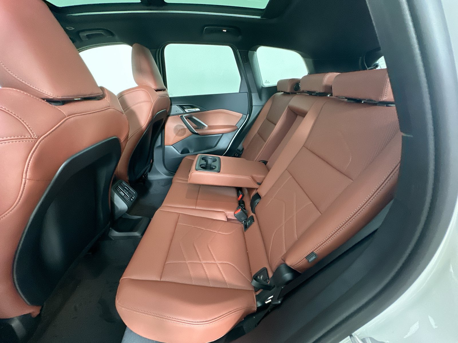 New 2027 BMW X1 xDrive28i AWD/4WD image 36