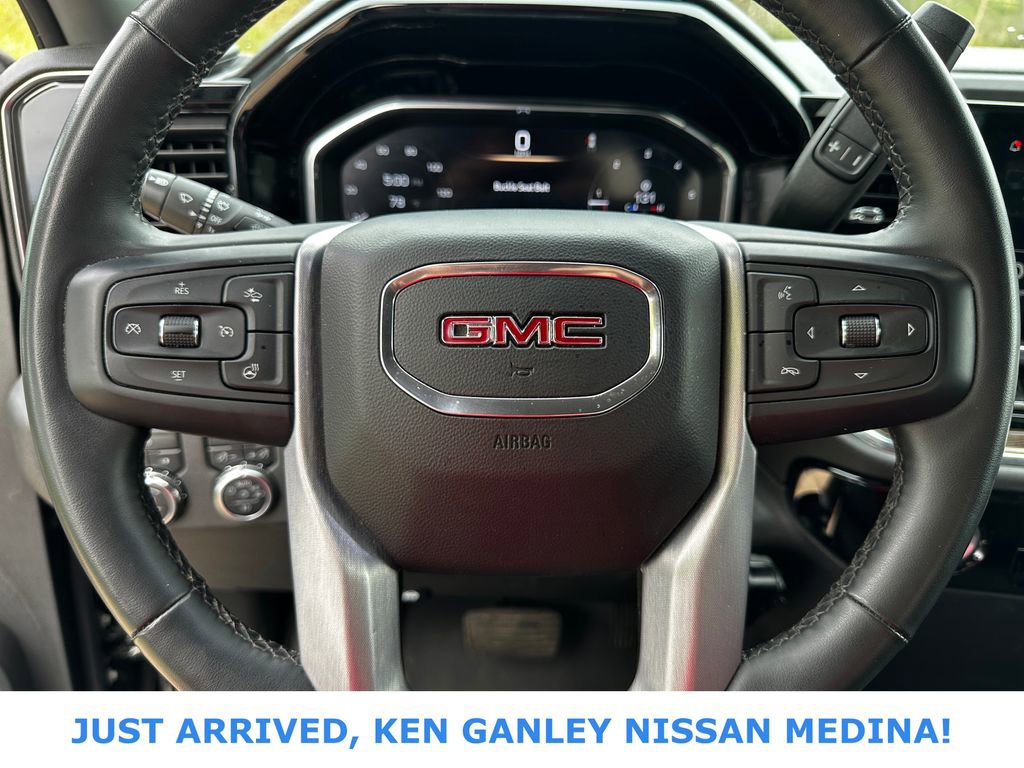 Used 2023 GMC Sierra 1500 Elevation AWD/4WD image 12
