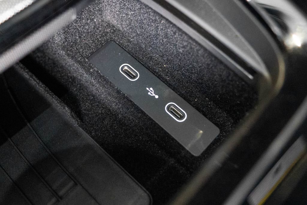 Certified 2026 Porsche Cayenne AWD/4WD image 26