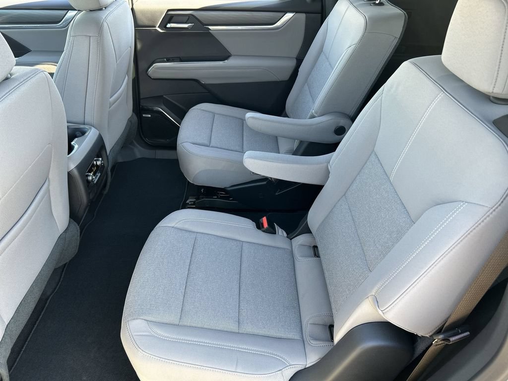 New 2026 GMC Acadia Elevation FWD image 25