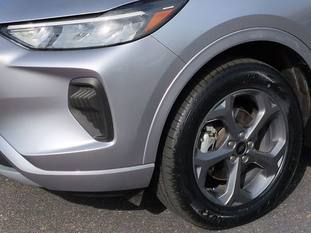 Used 2024 Ford Escape ST-Line w/ Tech Pack #1 image 9