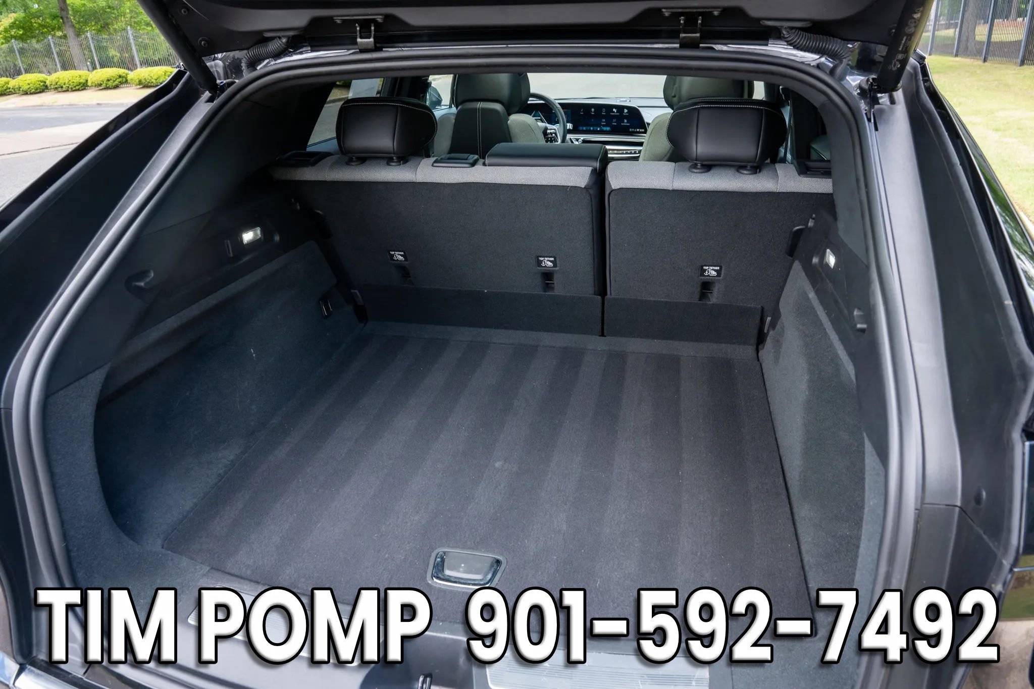 Used 2024 Cadillac Lyriq Tech w/ Driver Assist Package AWD/4WD image 15