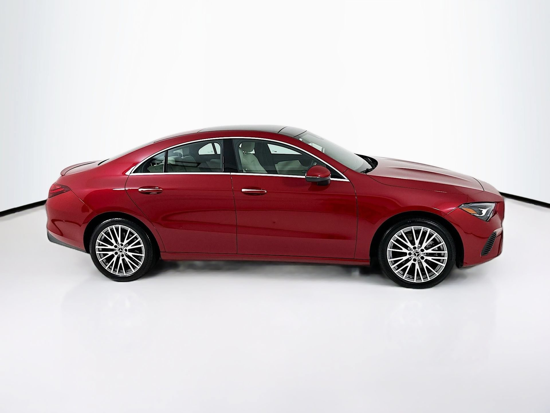Used 2026 Mercedes-Benz CLA 250 image 9