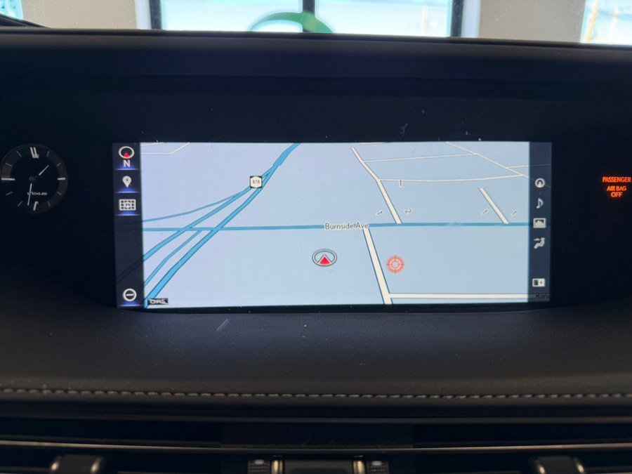 Used 2018 Lexus LS 500 F Sport w/ Accessory Package (Z1) image 48