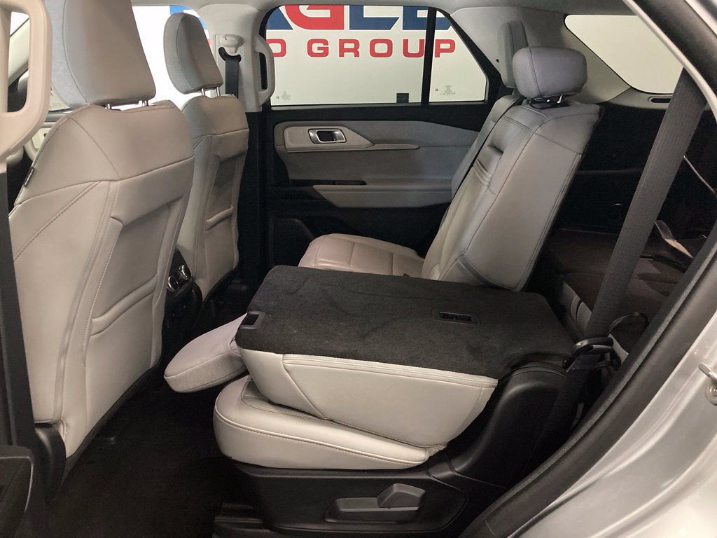 Used 2025 Ford Explorer Active w/ Active Comfort Package AWD/4WD image 33