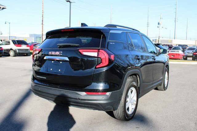 Used 2023 GMC Terrain SLE w/ Driver Convenience Package image 41