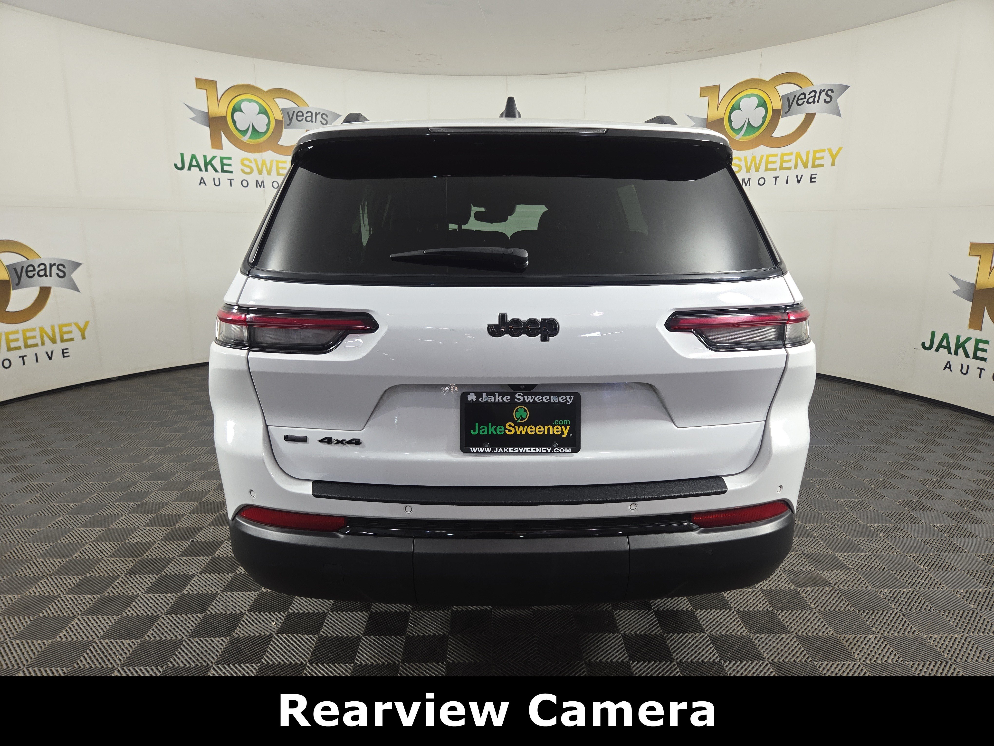 Certified 2023 Jeep Grand Cherokee L Laredo AWD/4WD image 9