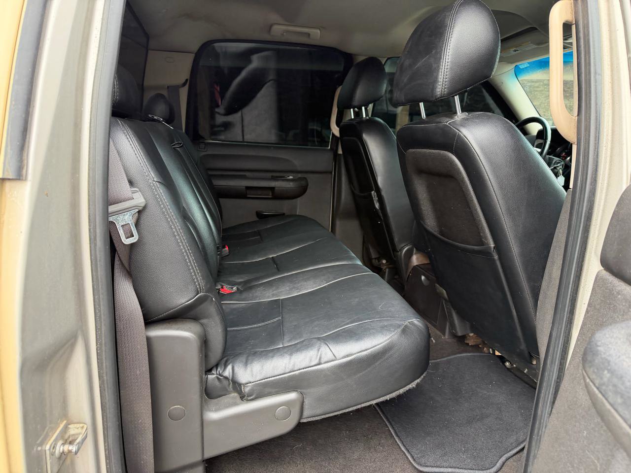 Used 2009 Chevrolet Silverado 1500 LT w/ Power Pack Plus AWD/4WD image 11