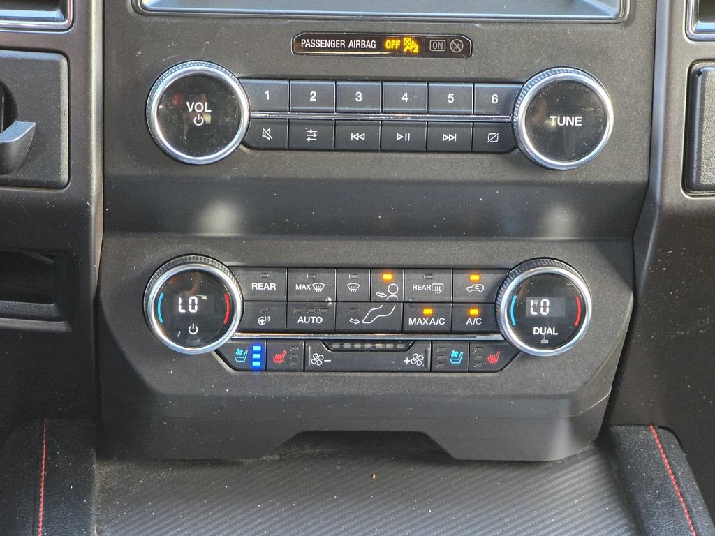 Used 2019 Ford Expedition Limited w/ Equipment Group 303A AWD/4WD image 37