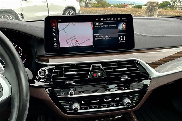 Used 2022 BMW M550i xDrive w/ Shadowloine Package image 6