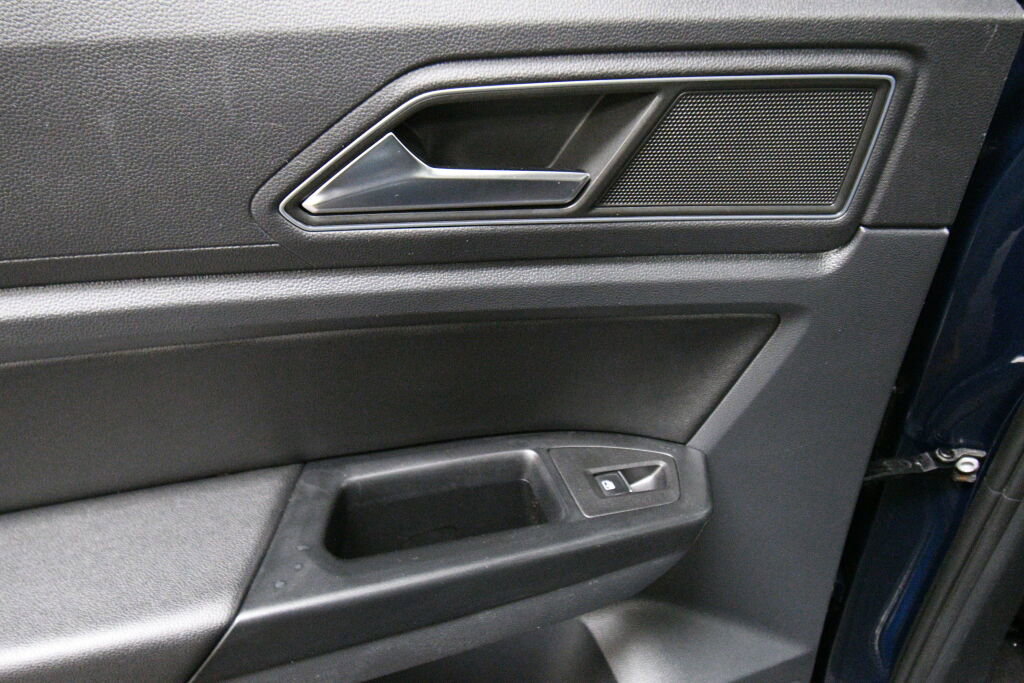 Used 2019 Volkswagen Atlas SE w/ Panoramic Sunroof Package image 24