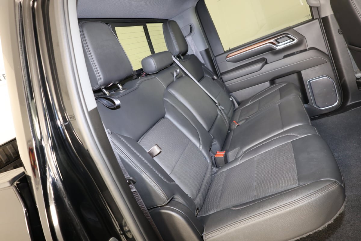 Used 2024 GMC Sierra 2500 Denali AWD/4WD image 42