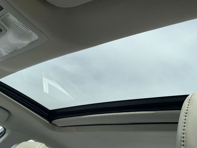 Used 2014 Toyota Avalon Limited FWD image 29