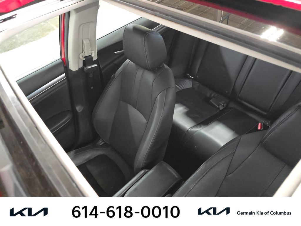 Used 2016 Honda Civic Touring image 21