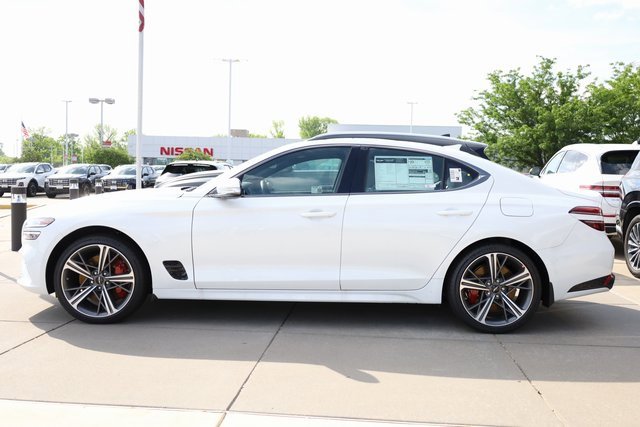 New 2025 Genesis G70 2.5T w/ Sport Prestige Package image 4