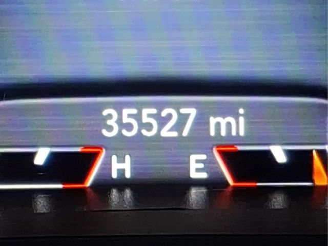 Used 2022 Jeep Cherokee Limited image 30