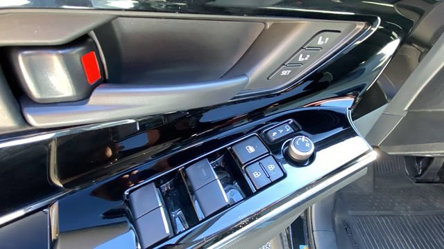 Certified 2023 Subaru Solterra AWD image 20