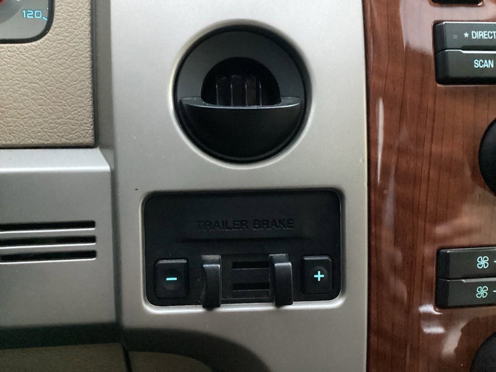 Used 2010 Ford F150 Lariat image 50