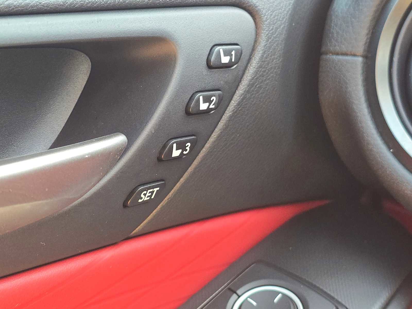 Used 2023 Lexus IS 350 F Sport w/ Navigation Package image 32