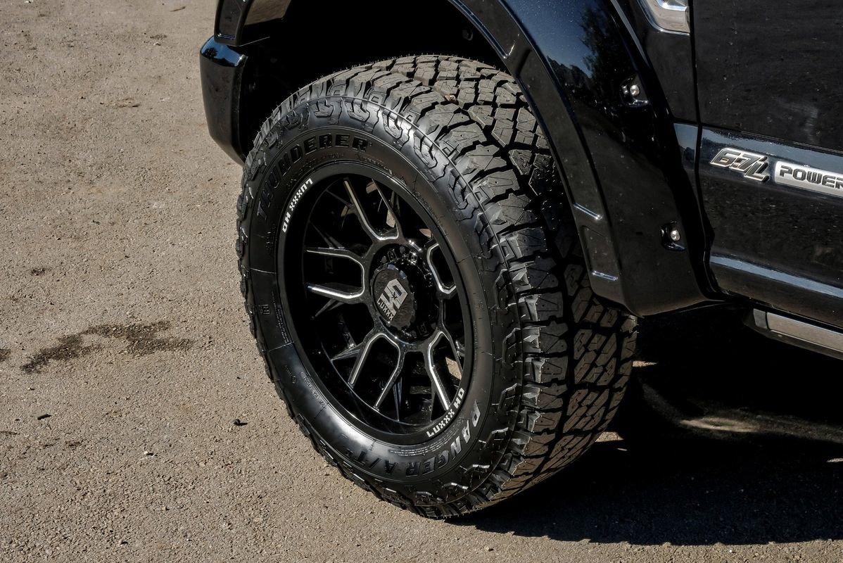 Used 2020 Ford F250 Platinum w/ FX4 Off-Road Package image 63