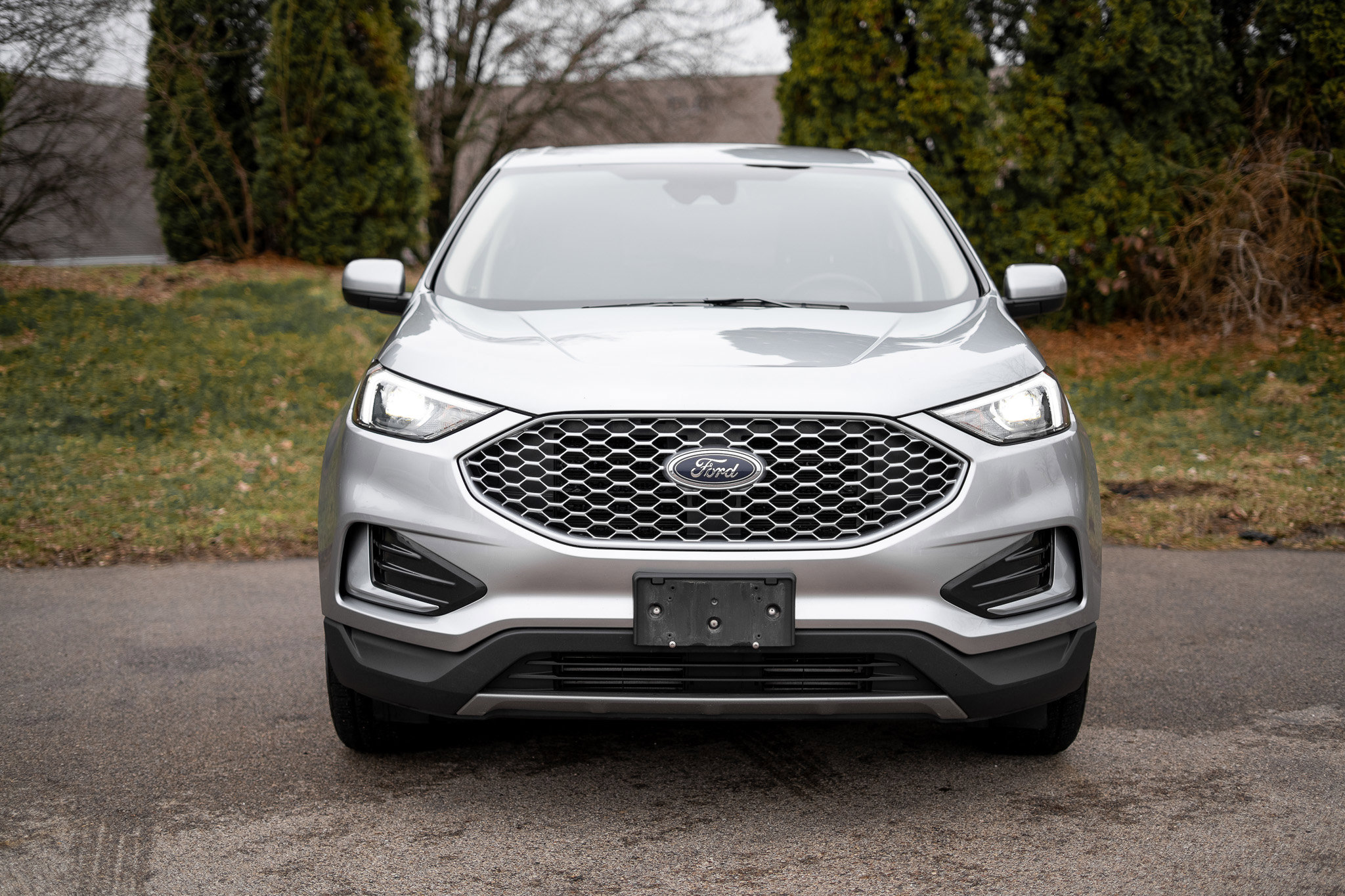 Used 2024 Ford Edge SEL image 2