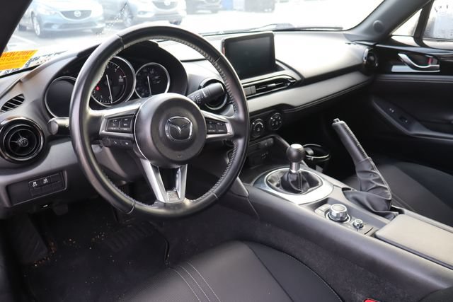 Used 2023 MAZDA MX-5 Miata Club RWD image 7