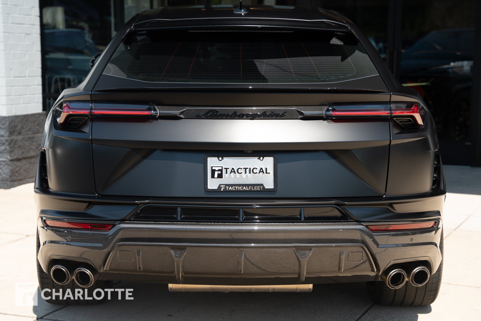 Used 2023 Lamborghini Urus Performante AWD/4WD image 16