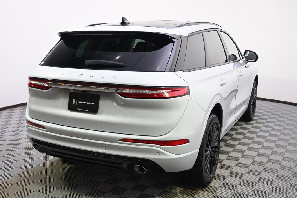 New 2026 Lincoln Corsair Premiere image 6