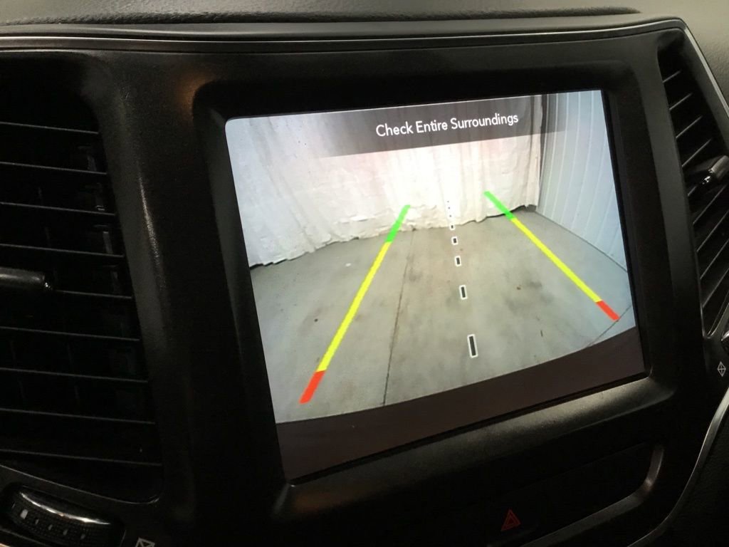 Used 2022 Jeep Cherokee Trailhawk w/ Trailer Tow Group image 31