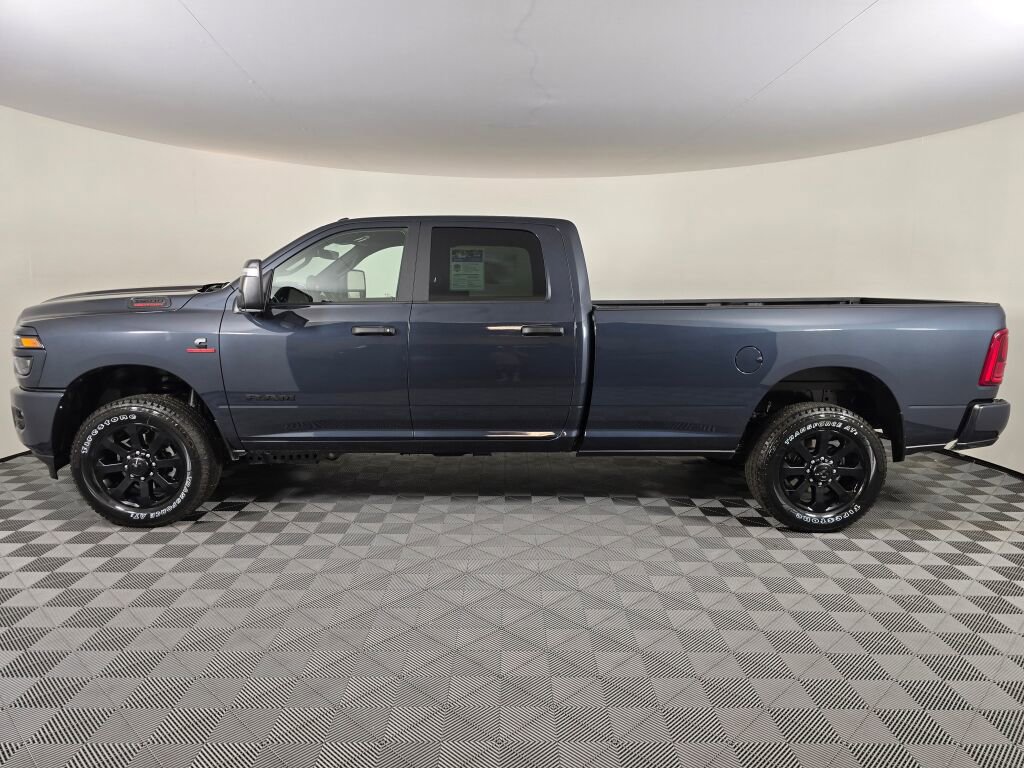 New 2025 RAM 3500 Big Horn image 6