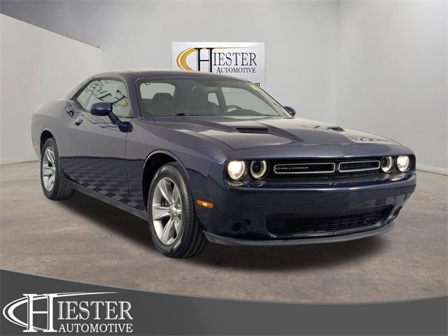 Used 2015 Dodge Challenger SXT