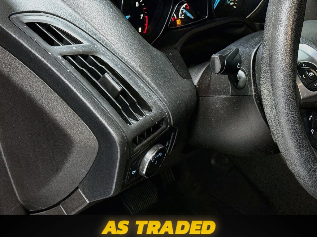 Used 2014 Ford Focus SE FWD image 12