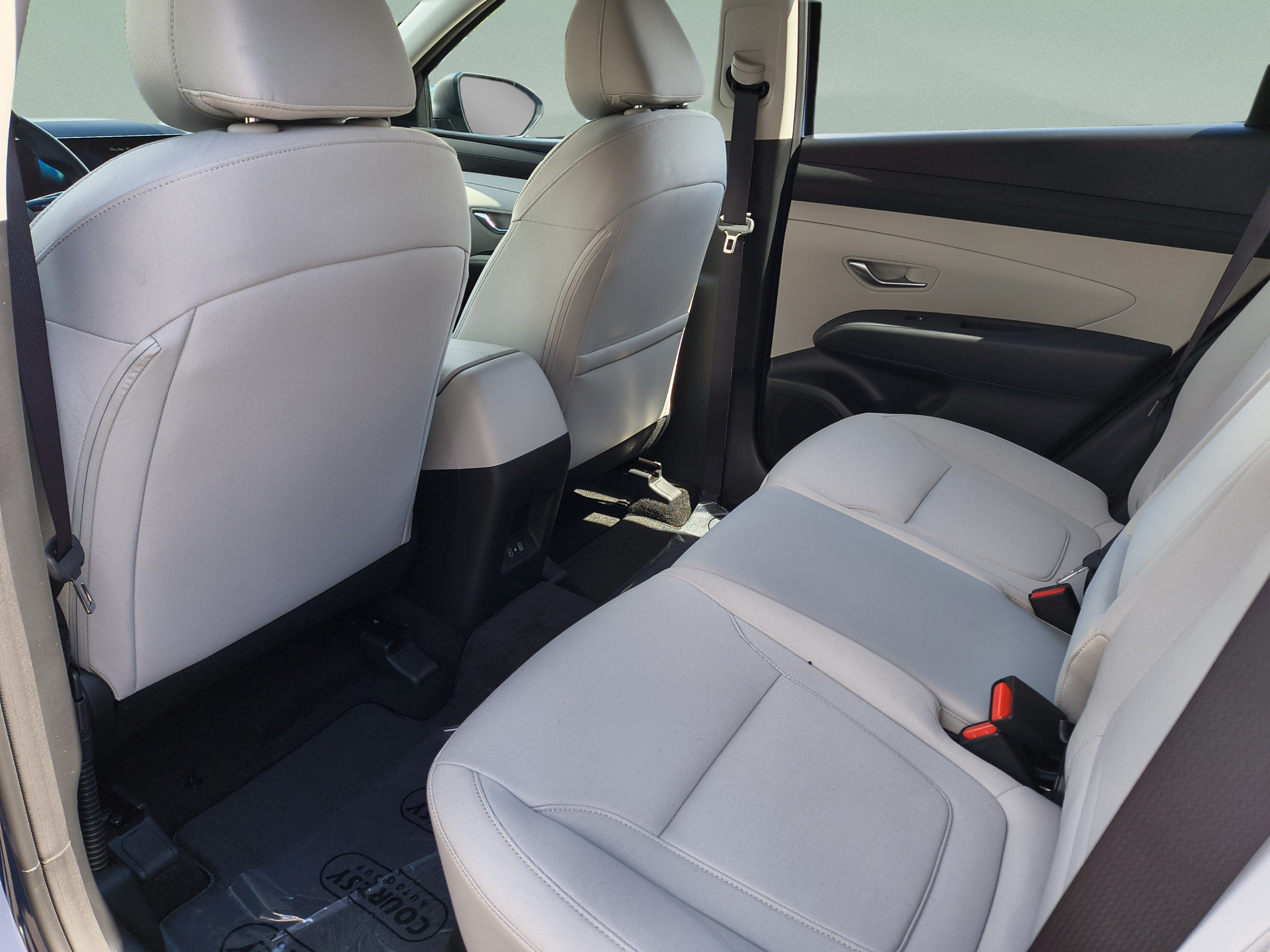 New 2026 Hyundai Tucson SE FWD image 15