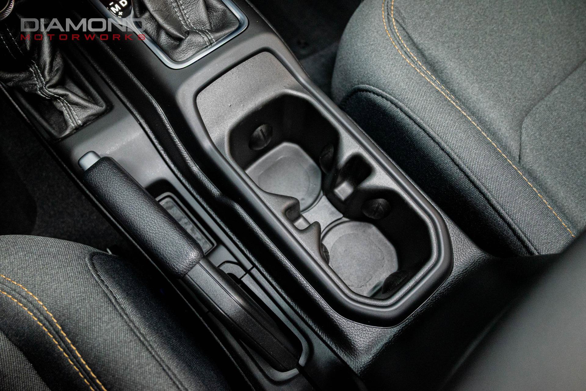 Used 2024 Jeep Wrangler Unlimited Sahara w/ Technology Group image 93