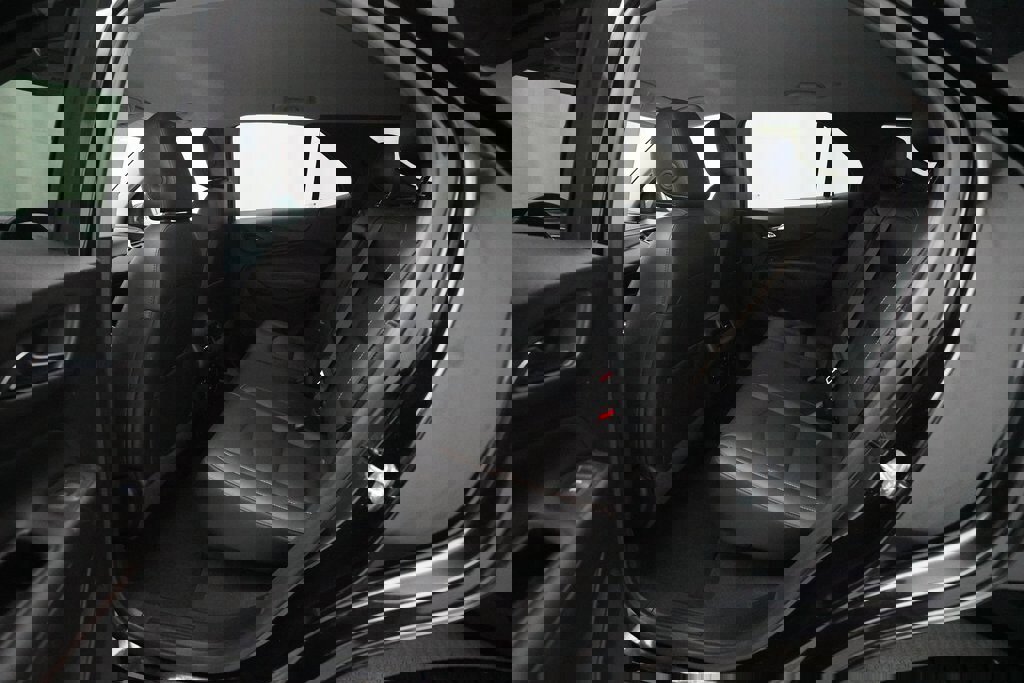 Used 2021 Chevrolet Equinox Premier image 16