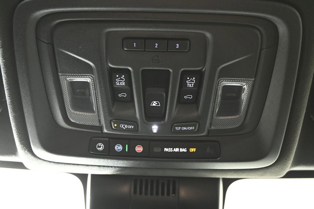 Used 2025 GMC Sierra 1500 AT4X image 34