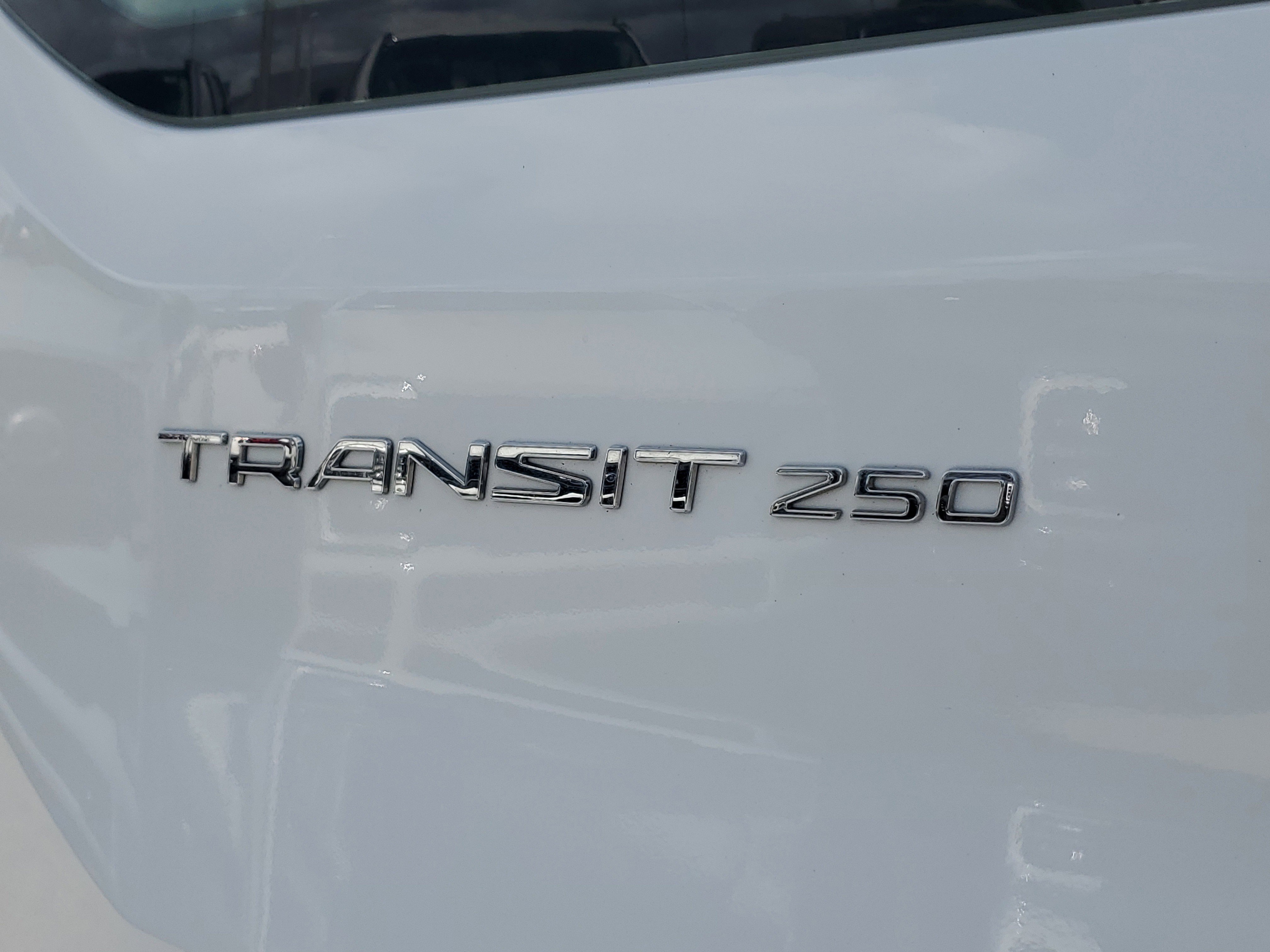 Used 2024 Ford Transit 250 Low Roof w/ Exterior Upgrade Package image 9