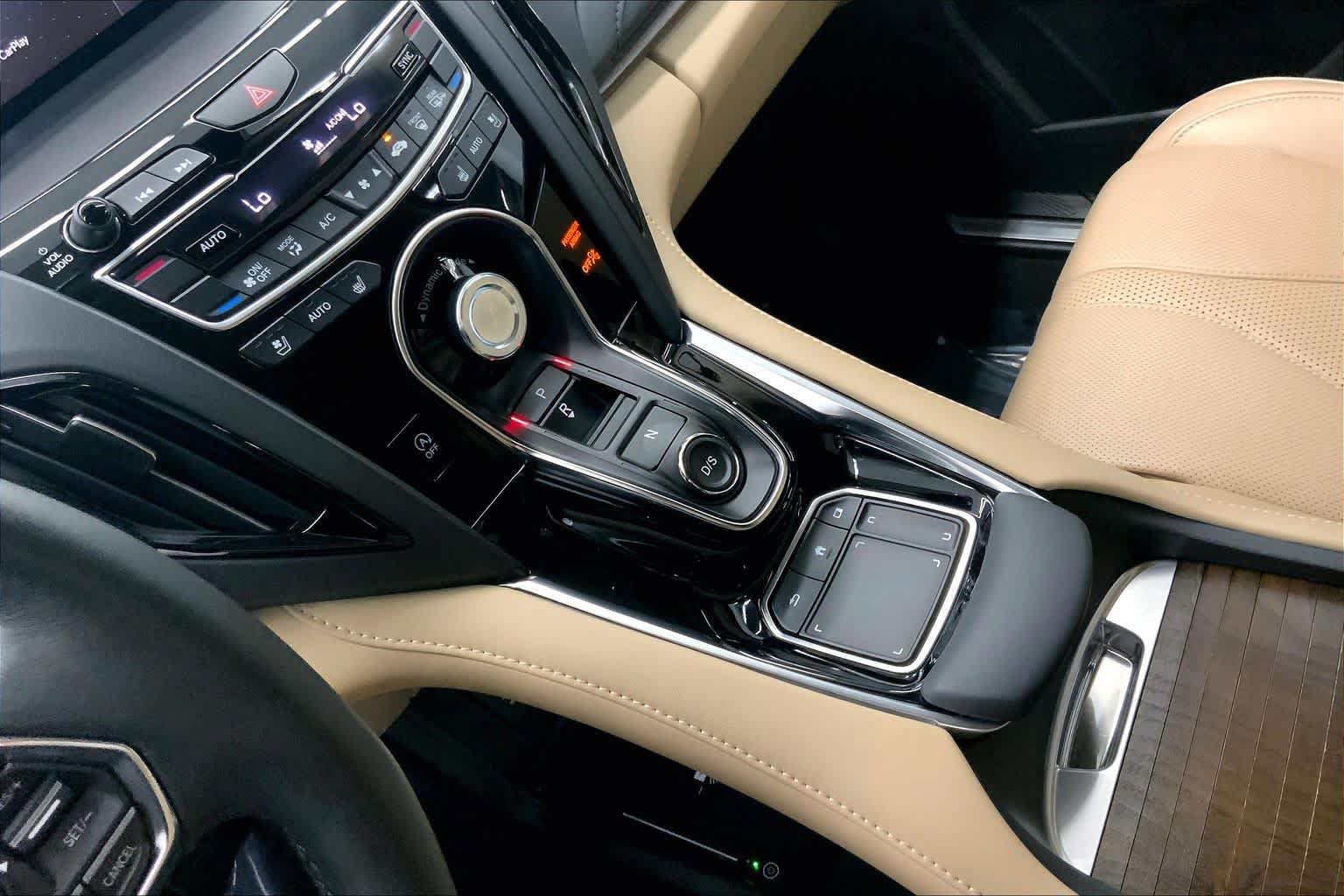 Used 2024 Acura RDX SH-AWD w/ Advance Package image 26