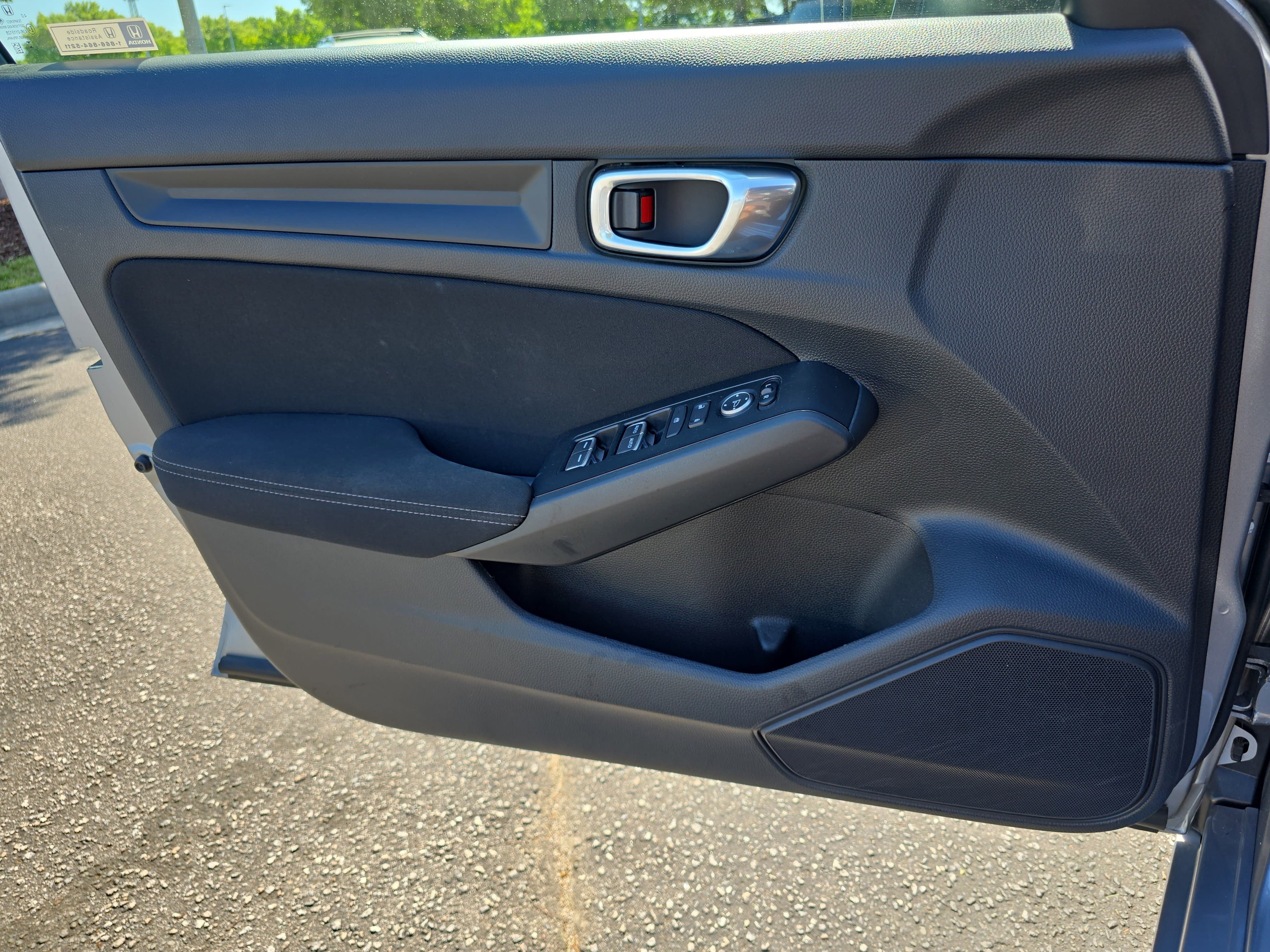 Used 2023 Honda Civic Sport image 27