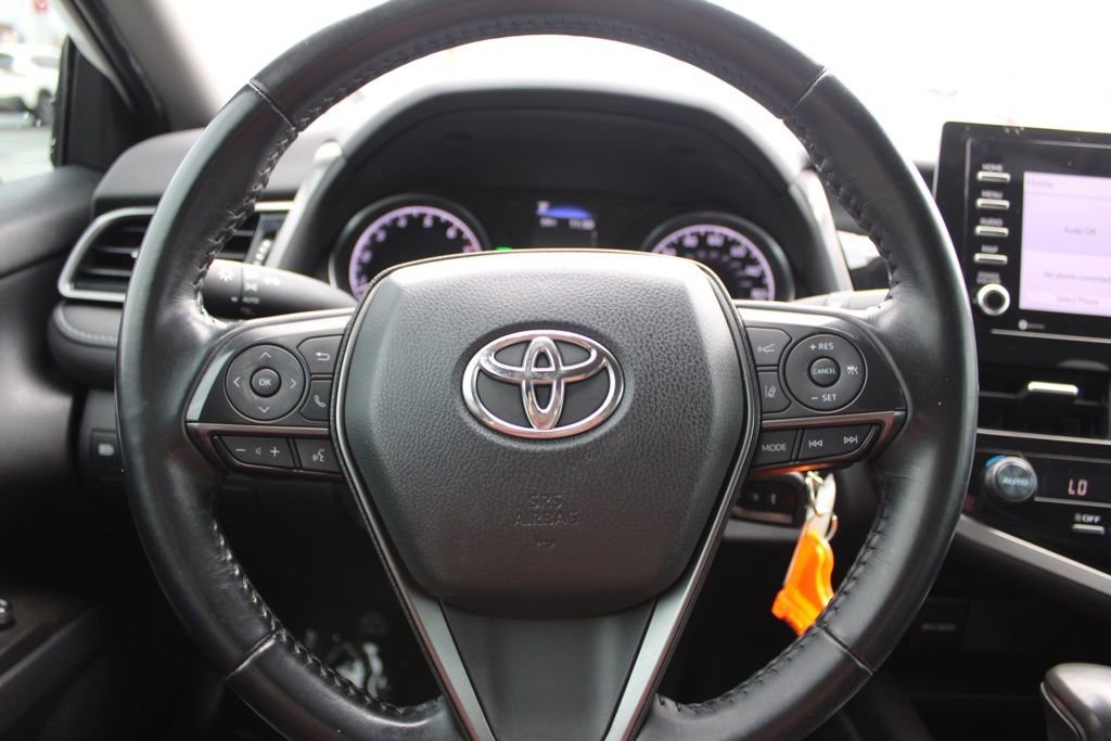 Used 2021 Toyota Camry SE w/ Blackout Package (TMS) image 27